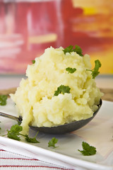 Kartoffelpüree mit Petersielie
