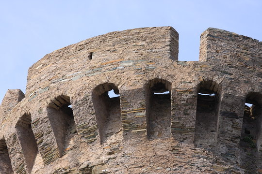 remparts de tour genoise corse (miomo)