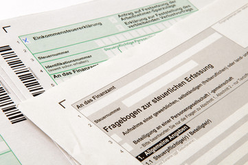 Fragebogen zur steuerlichen Erfassung und Einkommenssteuer