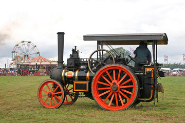 Fototapeta na wymiar steam traction engine