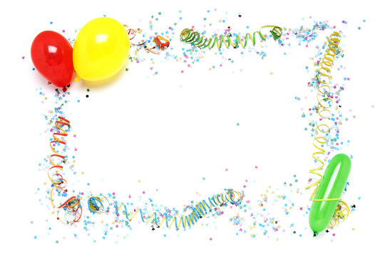 rahmen aus luftballons, luftschlangen und konfetti
