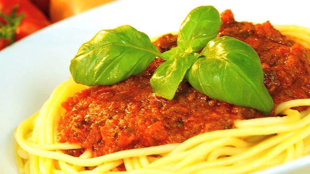 Traditional Spaghetti Bolognese