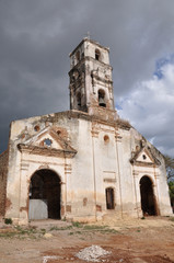 Fototapeta na wymiar Kirchenruine w Trinidad