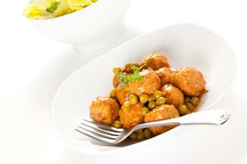 meatballs with green peas