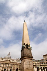 Fototapeta na wymiar St. Peter's Square in Vatican City, Rome