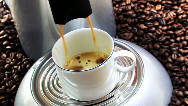 Frischer Kaffee  HD - Stockvideo