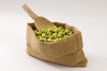 Fresh soy beans