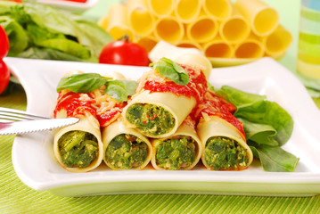 cannelloni with spinach