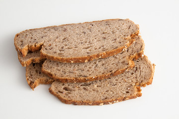 Drei Scheiben Mehrkornbrot
