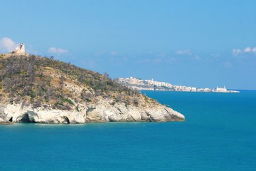 Fototapeta na wymiar coast nearby Vieste, south Italy