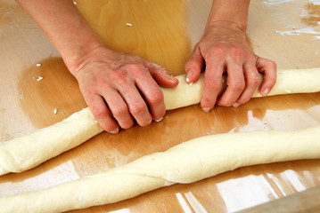 Preparing rolled pastry