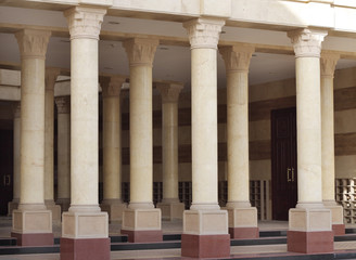 A network of pillars