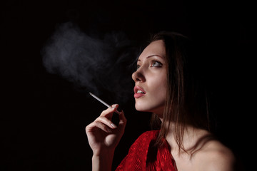 Obraz premium Portrait of the smoking woman