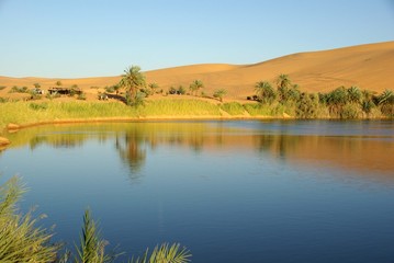 Lac, desert de Libye