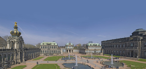 Naklejka premium Dresden Zwinger Schloss