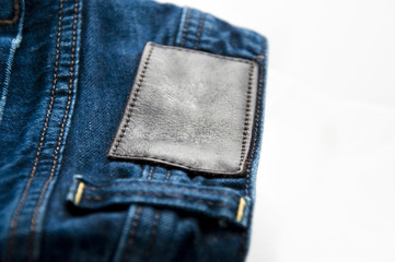 etichetta jeans