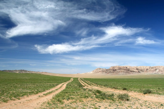 strada nel deserto