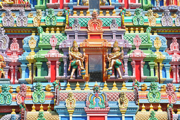 Fototapeta premium Closeup Of The Facade Of A Hindu Temple