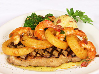 Porterhouse Steak with Shrimp