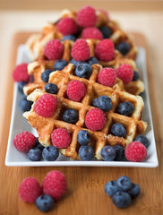 Vanilla waffles with raspberries & blueberries