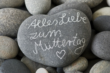 Muttertag Text auf Steinherz