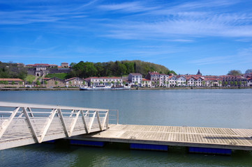 Bayonne quai sur l'Adour