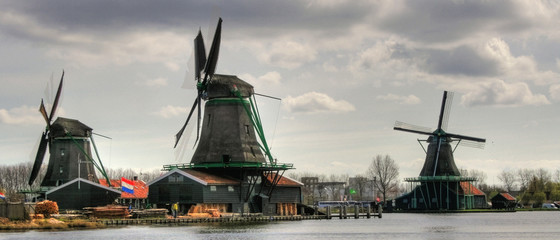 Dutch Village / Windmills - Zaanse Schans © XtravaganT