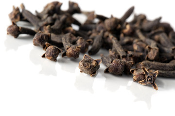 Cloves