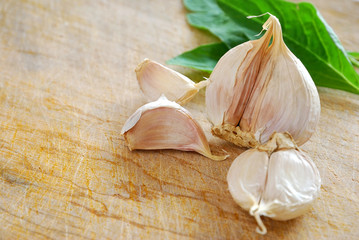 Garlic on cutting board