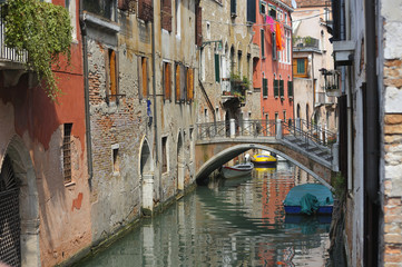 Fototapeta na wymiar venezianischer Kanal