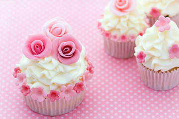 Rose cupcakes