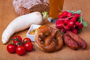 typisch bayerische Brotzeit