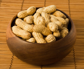 ciotola di noccioline