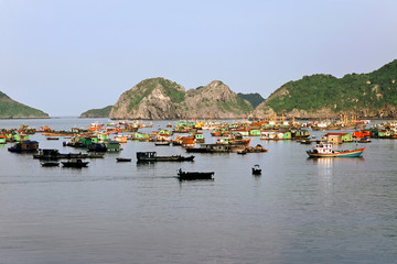 Fototapeta na wymiar Łodzie rybackie, Wietnam