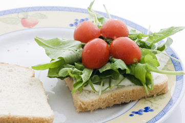 pane rucola e pomodoro