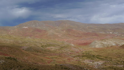 Montagne colorée
