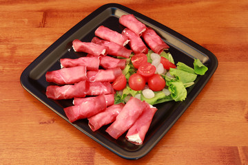 involtino di bresaola  con insalatina