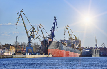 Fototapeta premium Ship in dock