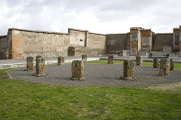Macellum de Pompei, vue de l'intérieur