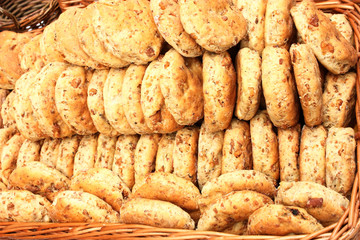 Biscuits with cracklings