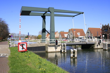 Zugbr&uuml;cke in Wilhelminadorp bei Goes