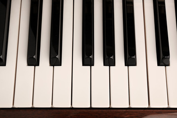 piano keyboard