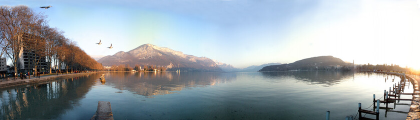 Panoramique lac annecy sunset - obrazy, fototapety, plakaty