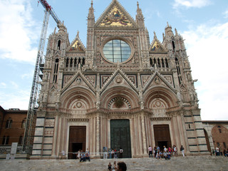 Naklejka na ściany i meble Siena - Duomo .The western facade