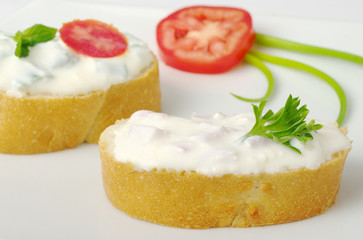Baguette with Cream Cheese Spread (Selective Fokus)