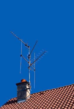 antenne de t&eacute;l&eacute;vision