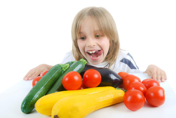 Fototapeta na wymiar Enfants aimant les légumes!