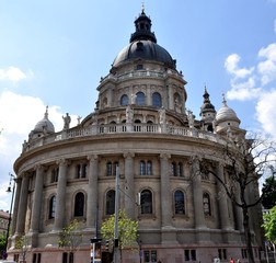 Fototapeta na wymiar Hintere Fassade von St-Stephans-Basilika, Budapest