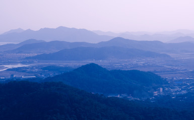 Traditional Chinese painting:Mountains