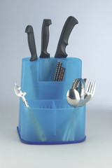 Utensil holder